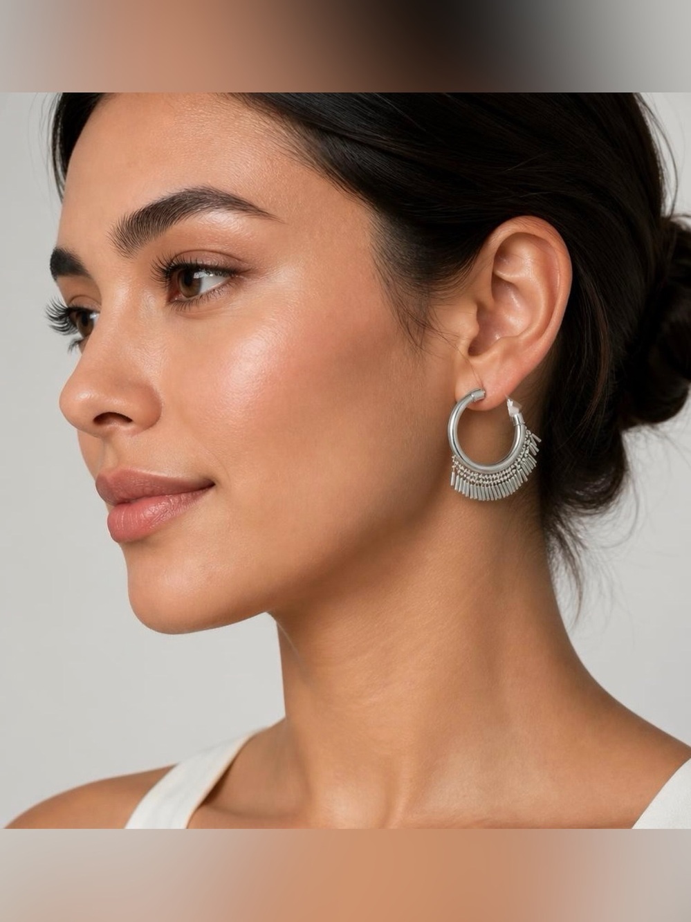 8 OTHER REASONS Draya Michele Abigail Fringe
Hoop Earrings